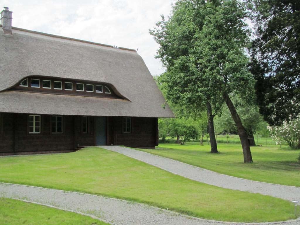 Villa Exklusives Holzhaus Burg  Zimmer foto