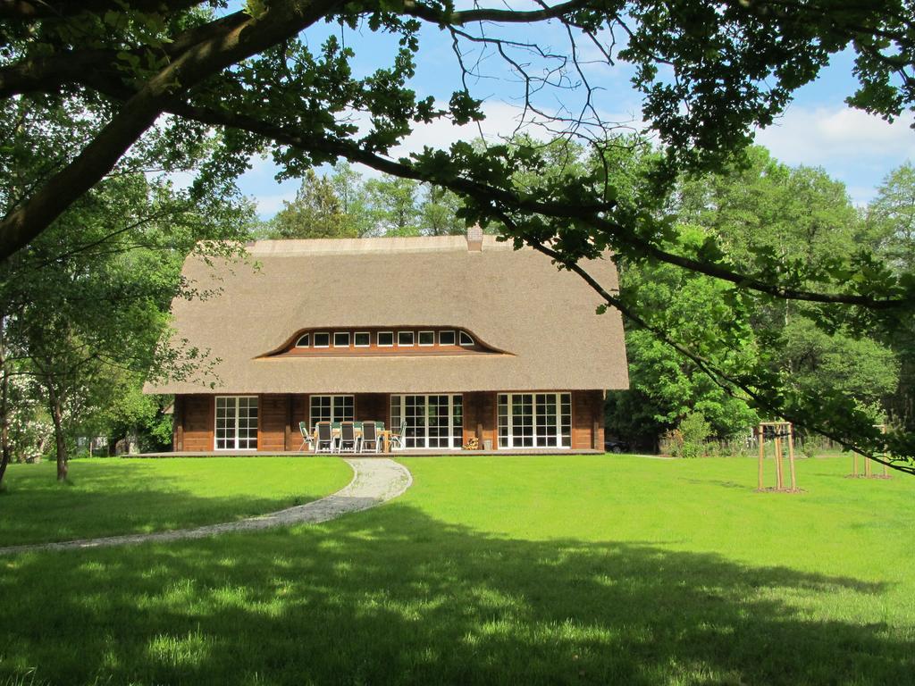 Villa Exklusives Holzhaus Burg  Zimmer foto