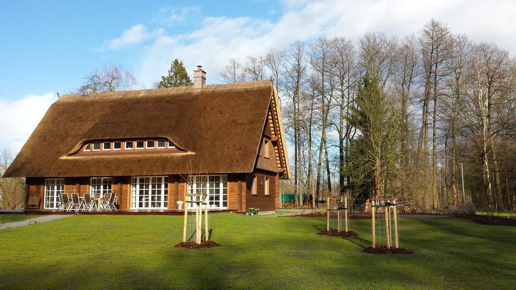 Villa Exklusives Holzhaus Burg  Zimmer foto