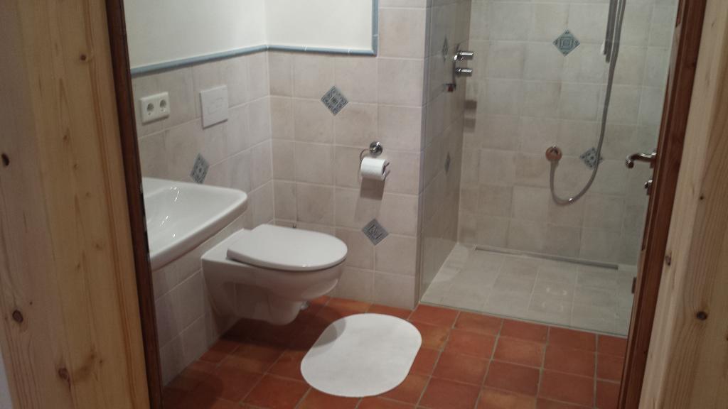Villa Exklusives Holzhaus Burg  Zimmer foto